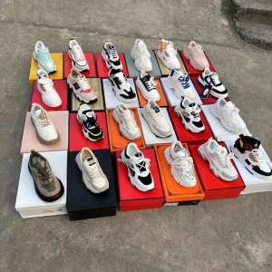 CHAUSSURE POINTURE 39-44